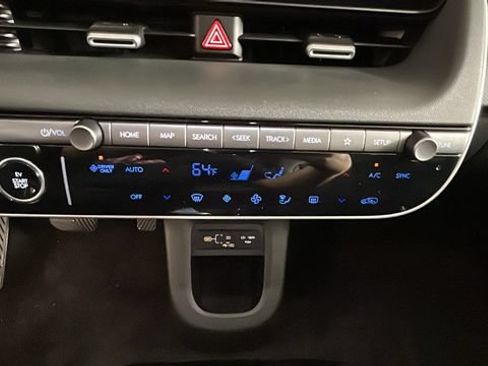 Certified 2025 Hyundai Ioniq 5 SEL AWD/4WD image 22