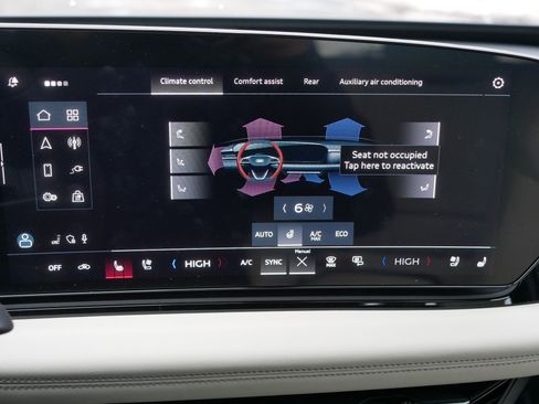 Used 2025 Audi A6 e-tron Prestige w/ Beige Warm Weather Package image 23