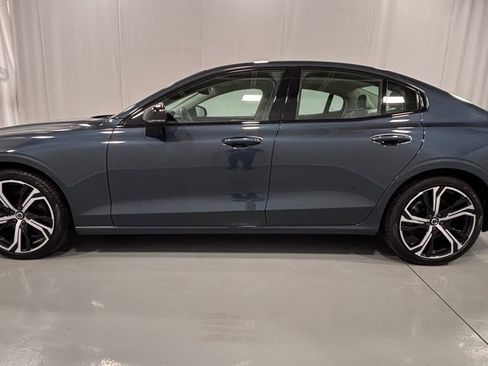 Certified 2024 Volvo S60 B5 Core w/ Climate Package AWD/4WD image 9