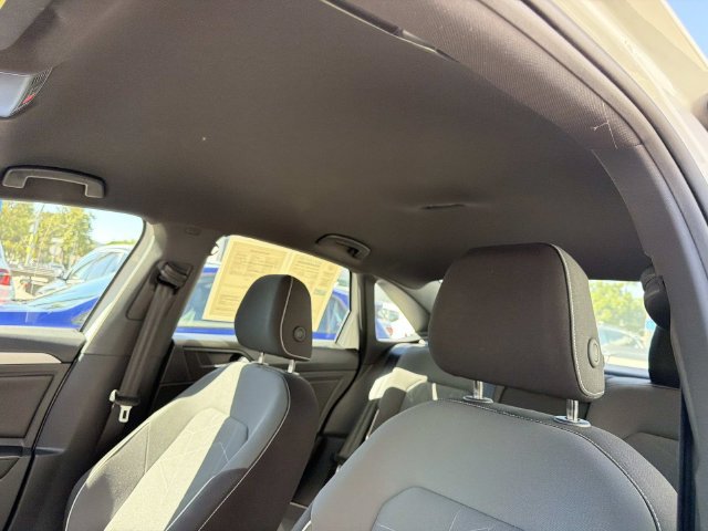Certified 2025 Volkswagen Jetta Sport FWD image 14