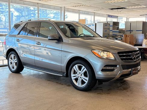 Used 2012 Mercedes-Benz ML 350 4MATIC image 6