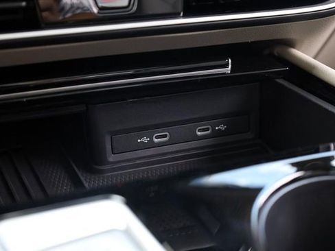 New 2026 Volkswagen Atlas SE image 18