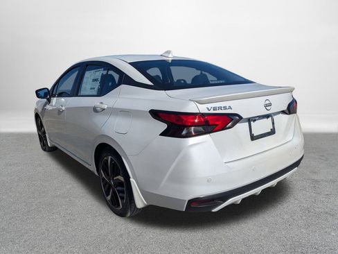 New 2025 Nissan Versa SR w/ Trunk Package FWD image 5