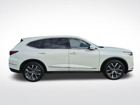 Used 2022 Acura MDX SH-AWD w/ Technology Package image 4