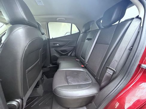 Certified 2022 Buick Encore Preferred w/ Safety Package image 20