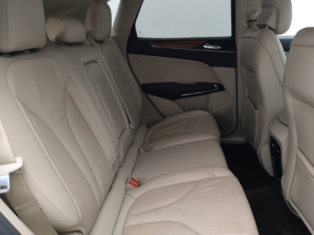 Used 2017 Lincoln MKC Select FWD image 19