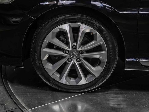 Used 2013 Honda Accord Sport image 9