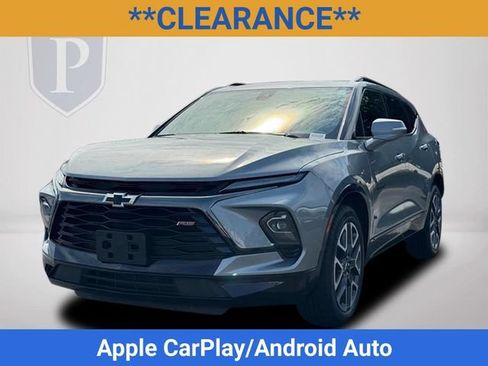 Certified 2025 Chevrolet Blazer RS FWD image 14