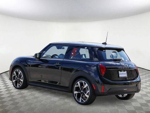 New 2026 MINI Cooper 2-Door Hardtop image 7