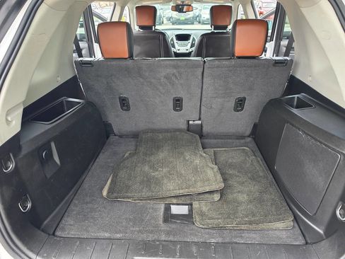 Used 2017 GMC Terrain SLT image 26