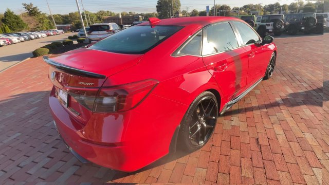 Used 2022 Honda Civic Sport image 9