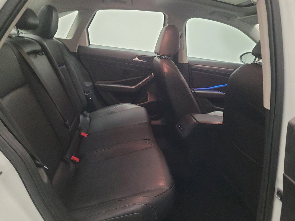 Used 2019 Volkswagen Jetta SEL FWD image 19