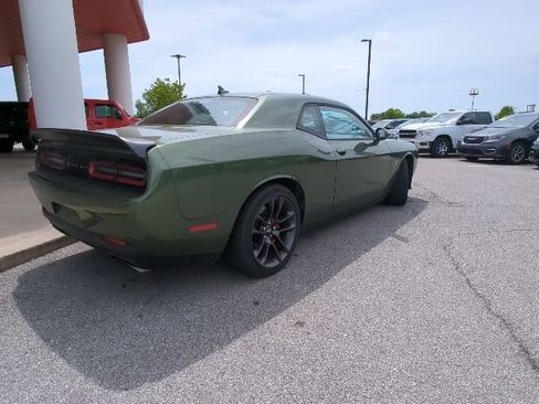 Used 2022 Dodge Challenger R/T Scat Pack RWD image 30