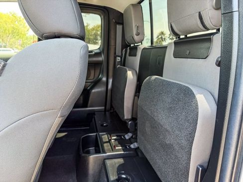 Used 2023 Toyota Tacoma SR RWD image 38