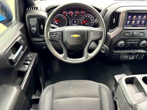 Used 2023 Chevrolet Silverado 1500 Custom image 19
