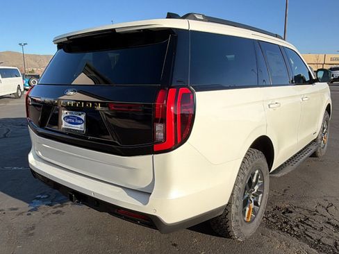 New 2026 Ford Expedition Tremor image 3