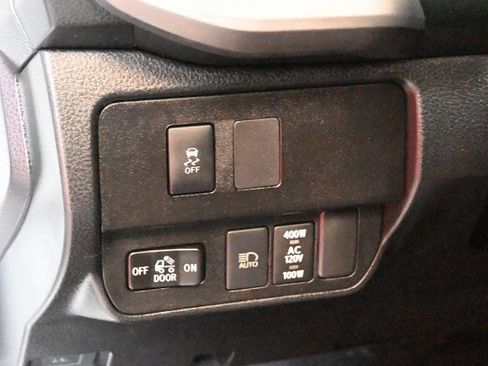 Certified 2020 Toyota Tacoma TRD Off-Road image 22