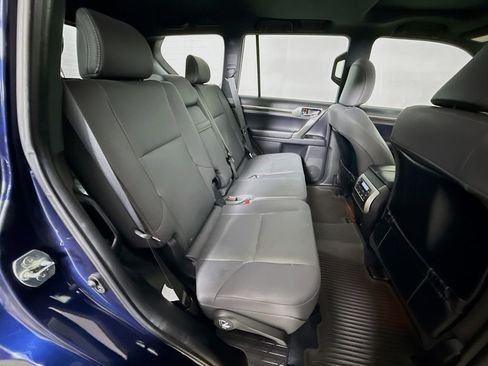 Certified 2023 Lexus GX 460 Premium w/ Premium Package AWD/4WD image 29