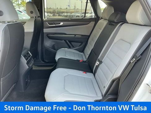 New 2026 Volkswagen Atlas Cross Sport SEL AWD/4WD image 15