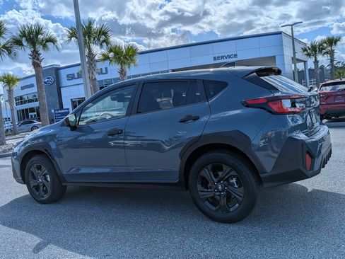 Used 2025 Subaru Crosstrek 2.0i image 6