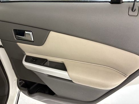 Used 2011 Ford Edge SEL w/ 202A Rapid Spec Order Code image 34