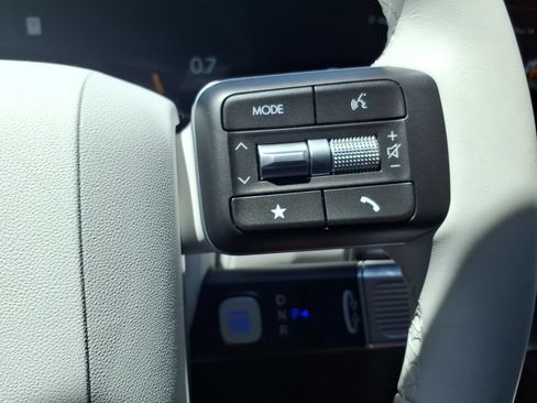 Used 2026 Hyundai Palisade SEL FWD image 21