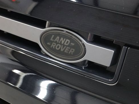 Used 2023 Land Rover Defender 90 V8 image 65