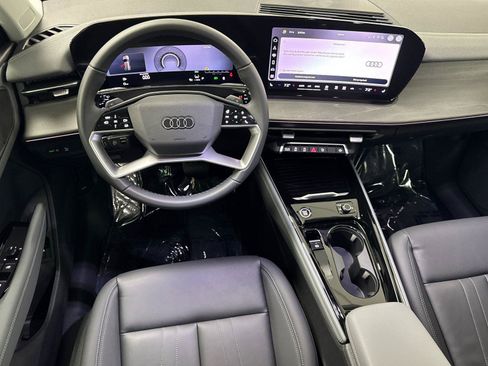 New 2026 Audi Q3 quattro 2.0T AWD/4WD image 13