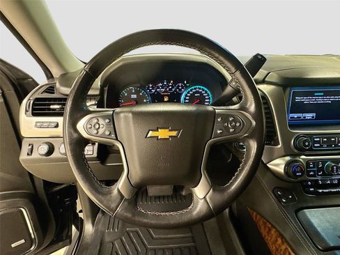 Used 2020 Chevrolet Tahoe Premier w/ Premier Plus Edition AWD/4WD image 11