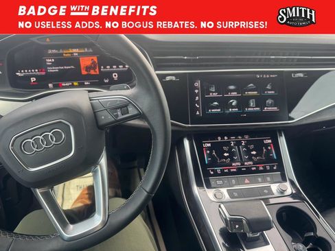 Used 2023 Audi Q8 Premium Plus AWD/4WD image 11