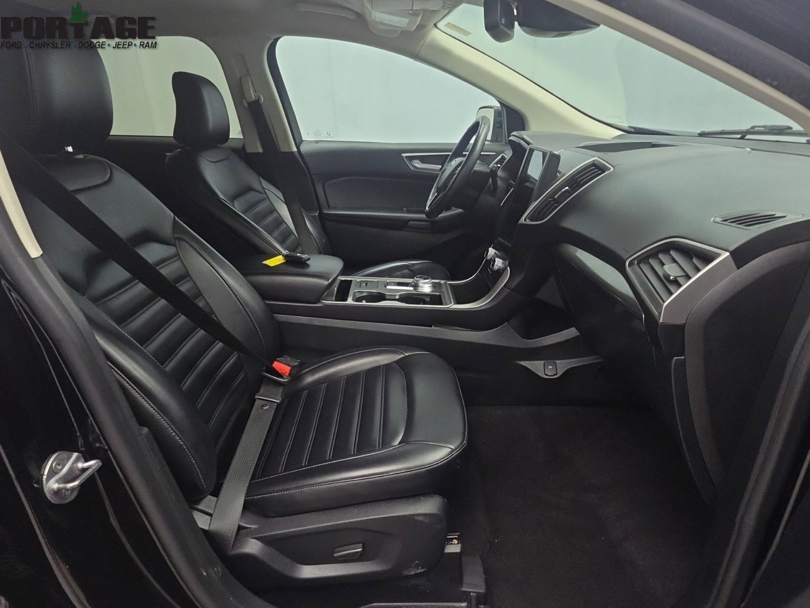 Used 2024 Ford Edge SEL AWD/4WD image 41