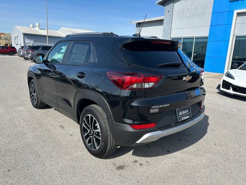 New 2026 Chevrolet TrailBlazer LT FWD image 5