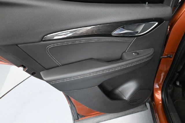Used 2022 Buick Envision Preferred w/ Safety Package FWD image 28