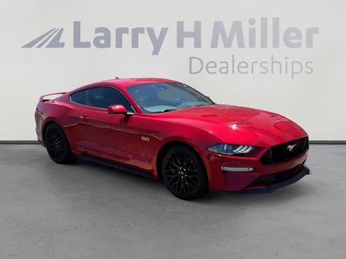 Used 2021 Ford Mustang GT Premium w/ GT Performance Package RWD image 8