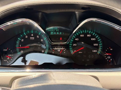 Used 2017 Chevrolet Traverse LS FWD image 19