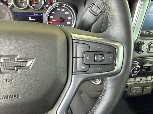 Used 2021 Chevrolet Silverado 1500 RST w/ Z71 Off-Road Package AWD/4WD image 22