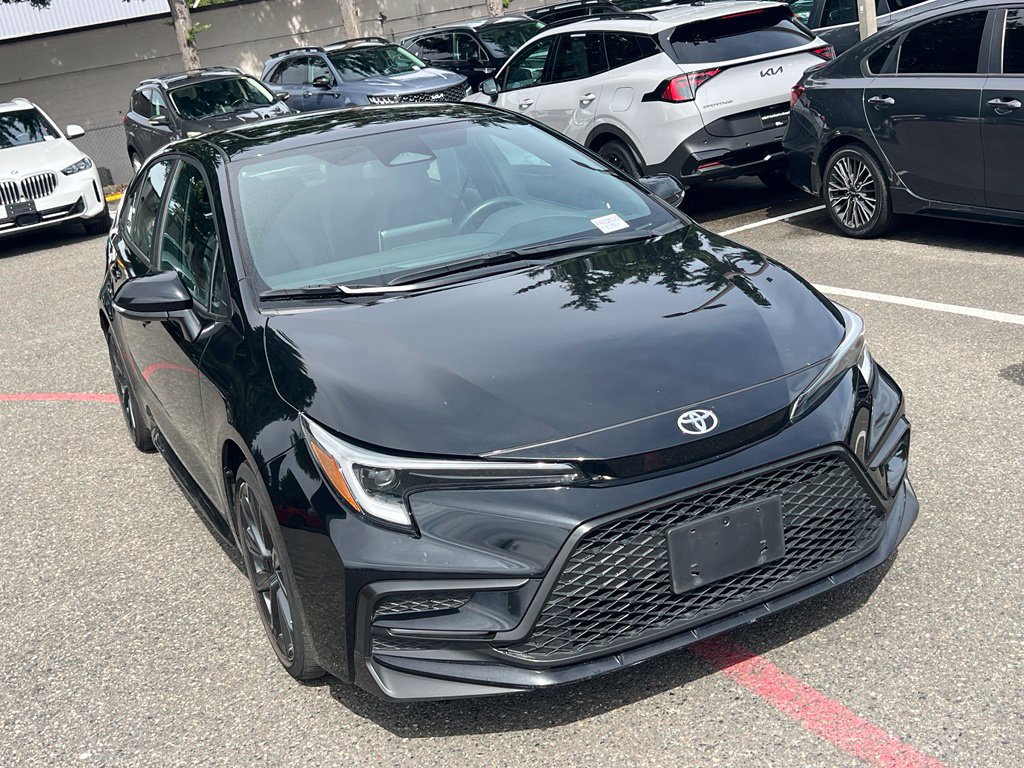 Used 2024 Toyota Corolla XSE FWD image 7