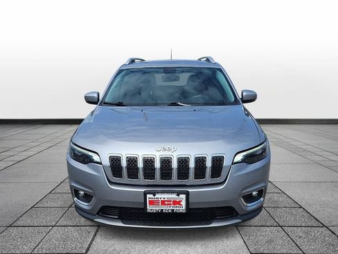 Used 2019 Jeep Cherokee Limited w/ Trailer Tow Group AWD/4WD image 2