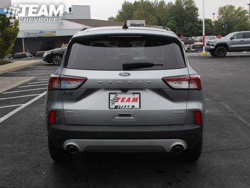 Used 2022 Ford Escape SEL image 5