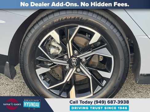 Certified 2025 Hyundai Sonata SEL image 11