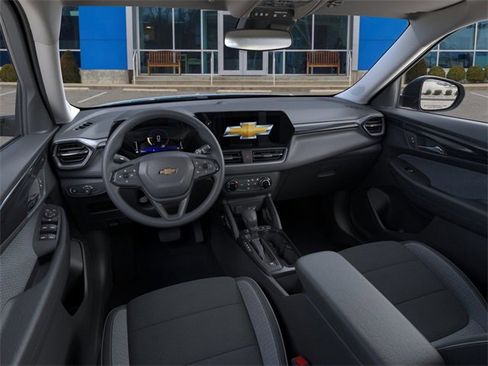 New 2026 Chevrolet TrailBlazer LS image 15