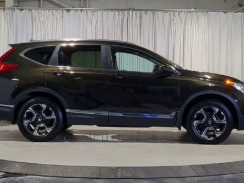 Used 2019 Honda CR-V Touring image 10