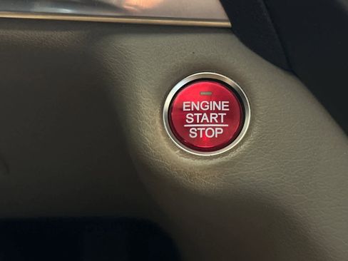 Used 2017 Acura MDX FWD image 26