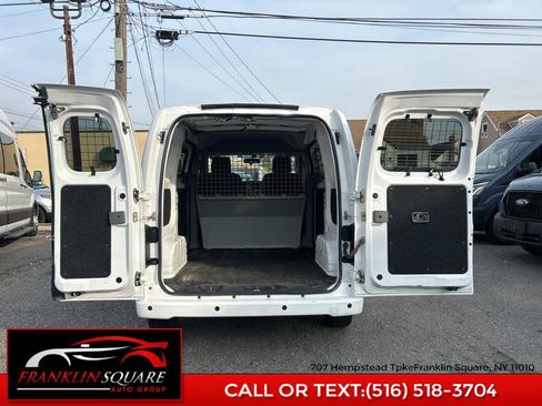 Used 2021 Nissan NV200 SV w/ Sliding Door Glass Package image 36