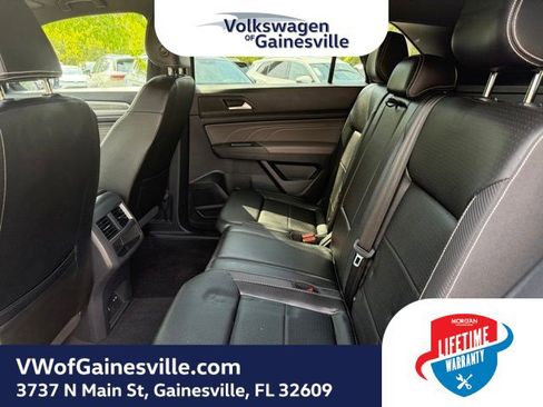 Used 2023 Volkswagen Atlas Cross Sport SE FWD image 11