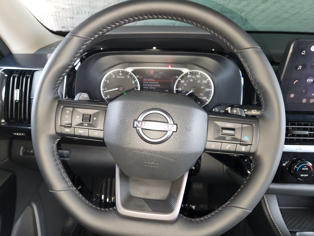 Certified 2026 Nissan Pathfinder SV FWD image 24