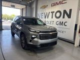Used 2024 Chevrolet Traverse LT image 2