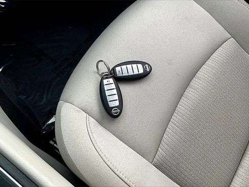 Certified 2024 Audi Q3 2.0T Premium w/ Convenience Package image 35