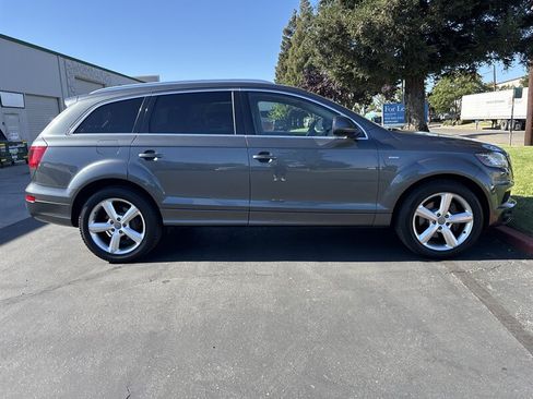 Used 2013 Audi Q7 3.0T S line Prestige w/ Technology Pkg AWD/4WD image 14