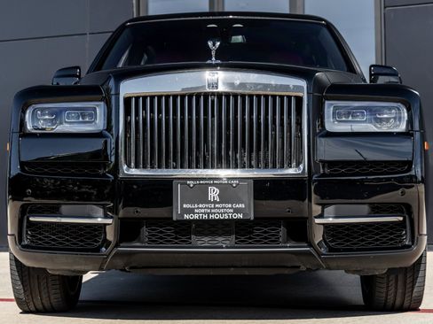 Used 2023 Rolls-Royce Cullinan image 7